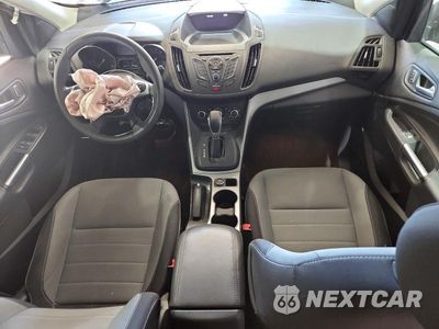 Zdjęcie 8 z 12 samochodu: 2014 FORD ESCAPE SE VIN:1FMCU9GX2EUD71651 - miniatura
