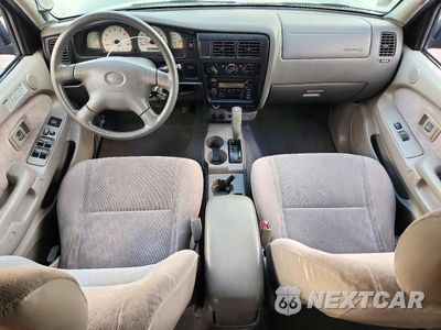 Zdjęcie 8 z 13 samochodu: 2001 TOYOTA TACOMA DOUBLE CAB PRERUNNER VIN:5TEGN92NX1Z869574 - miniatura