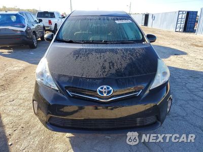Piąte zdjęcie samochodu w środku: 2012 TOYOTA PRIUS V THREE VIN:JTDZN3EU4C3122689 - miniatura