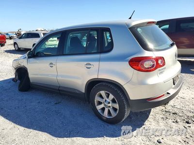 Drugie zdjęcie samochodu z przodu: 2009 VOLKSWAGEN TIGUAN S VIN:WVGAV75N89W500741 - miniatura