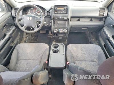 Zdjęcie 8 z 13 samochodu: 2006 HONDA CR-V LX VIN:SHSRD68576U407931 - miniatura