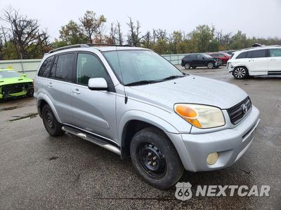Czwarte zdjęcie samochodu z boku: 2005 TOYOTA RAV4 BASE VIN:JTEHD20V756023273 - miniatura