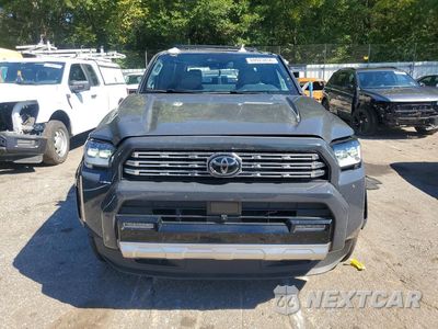 Piąte zdjęcie samochodu w środku: 2026 TOYOTA 4RUNNER LIMITED VIN:JTEVA5BR1T5103703 - miniatura