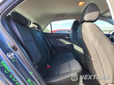 Zdjęcie 10 z 12 samochodu: 2019 KIA RIO S VIN:3KPA25AB9KE243831 - miniatura