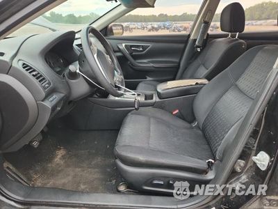 Zdjęcie 7 z 13 samochodu: 2016 NISSAN ALTIMA 2.5 S VIN:1N4AL3AP1GC213983 - miniatura