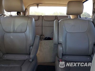 Zdjęcie 10 z 13 samochodu: 2008 TOYOTA SIENNA XLE LIMITED VIN:5TDBK22CX8S022165 - miniatura