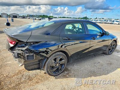 Trzecie zdjęcie samochodu z tyłu: 2026 HYUNDAI ELANTRA SEL SPORT VIN:KMHLM4DG4TU223859 - miniatura
