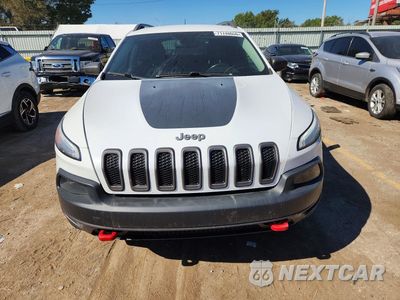 Piąte zdjęcie samochodu w środku: 2015 JEEP CHEROKEE TRAILHAWK VIN:1C4PJMBB6FW634016 - miniatura