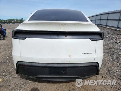Zdjęcie 6 z 12 samochodu: 2026 TESLA MODEL Y VIN:7SAYGDEE8TA487772 - miniatura