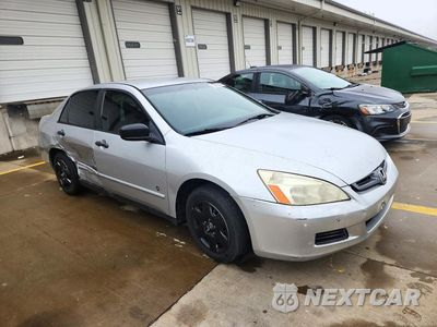 Czwarte zdjęcie samochodu z boku: 2007 HONDA ACCORD VALUE VIN:JHMCM56137C010897 - miniatura