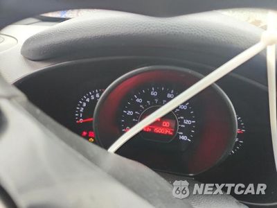 Zdjęcie 9 z 13 samochodu: 2018 KIA SOUL BASE VIN:KNDJN2A24J7890593 - miniatura