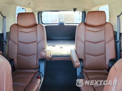 Zdjęcie 10 z 13 samochodu: 2019 CADILLAC ESCALADE LUXURY VIN:1GYS4BKJ8KR218145 - miniatura
