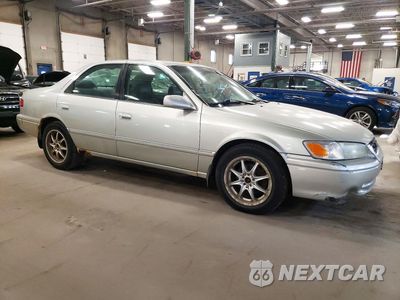 Czwarte zdjęcie samochodu z boku: 2001 TOYOTA CAMRY XLE V6 VIN:JT2BF28K210321444 - miniatura