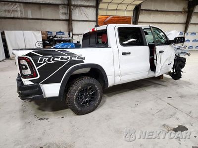 Trzecie zdjęcie samochodu z tyłu: 2027 RAM 1500 REBEL VIN:1C6SRFLP3VN564768 - miniatura