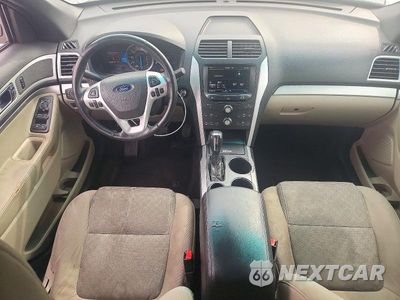 Zdjęcie 8 z 13 samochodu: 2011 FORD EXPLORER XLT VIN:1FMHK7D88BGA78909 - miniatura