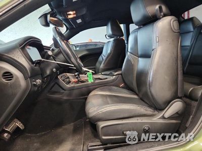 Zdjęcie 7 z 13 samochodu: 2021 DODGE CHALLENGER SXT VIN:2C3CDZAG5MH573399 - miniatura