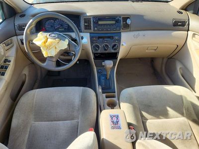 Zdjęcie 8 z 12 samochodu: 2007 TOYOTA COROLLA CE VIN:1NXBR32E17Z780890 - miniatura