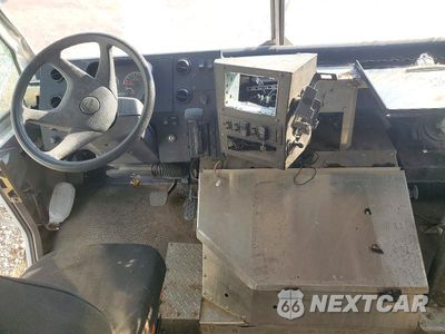 Zdjęcie 8 z 13 samochodu: 2022 FREIGHTLINER CHASSIS M LINE WALK-IN VAN VIN:4UZAANFD0NCNJ8832 - miniatura
