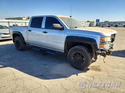Czwarte zdjęcie samochodu z boku: 2014 CHEVROLET SILVERADO C1500 LT VIN:3GCPCREC7EG218288 - miniatura