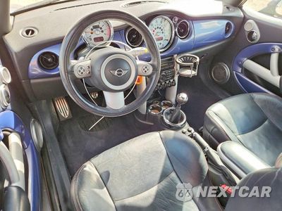Zdjęcie 8 z 12 samochodu: 2006 MINI COOPER S VIN:WMWRH33566TF86977 - miniatura