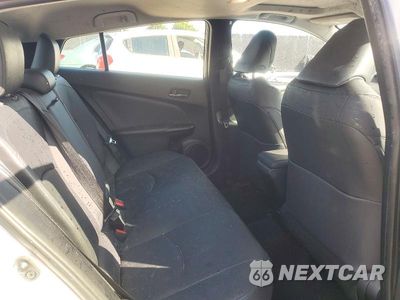 Zdjęcie 10 z 12 samochodu: 2017 TOYOTA PRIUS FOUR VIN:JTDKARFU6H3048858 - miniatura