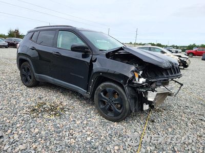 Czwarte zdjęcie samochodu z boku: 2021 JEEP COMPASS LATITUDE VIN:3C4NJCBB8MT604682 - miniatura