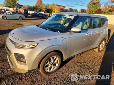 2021 KIA SOUL S KNDJ23AU6M7772341 - główne zdjęcie licytacji z USA - miniatura