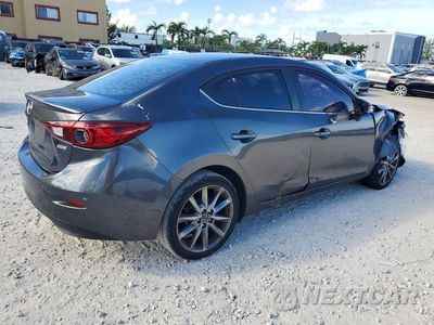 Trzecie zdjęcie samochodu z tyłu: 2018 MAZDA 3 TOURING VIN:3MZBN1V35JM185080 - miniatura