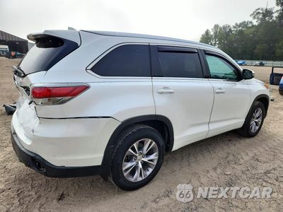 Trzecie zdjęcie samochodu z tyłu: 2015 TOYOTA HIGHLANDER XLE VIN:5TDKKRFH8FS112345 - miniatura