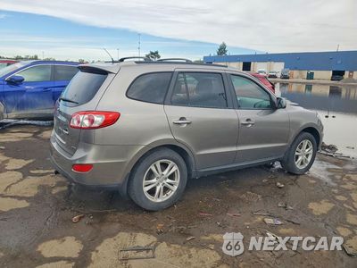 Trzecie zdjęcie samochodu z tyłu: 2012 HYUNDAI SANTA FE LIMITED VIN:5XYZK4AG3CG101505 - miniatura