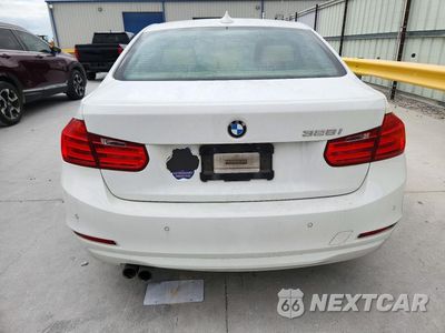 Zdjęcie 6 z 12 samochodu: 2015 BMW 328 I VIN:WBA3A5G5XFNS88871 - miniatura