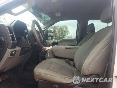 Zdjęcie 7 z 12 samochodu: 2020 FORD F350 SUPER DUTY VIN:1FD8W3HT4LEC54511 - miniatura