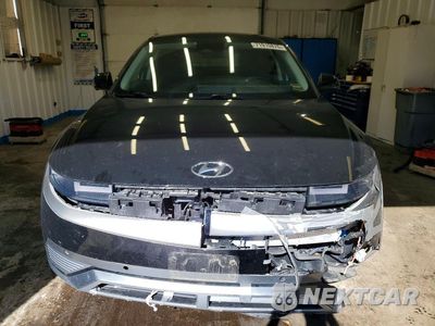 Piąte zdjęcie samochodu w środku: 2022 HYUNDAI IONIQ 5 LIMITED VIN:KM8KRDAF9NU118858 - miniatura
