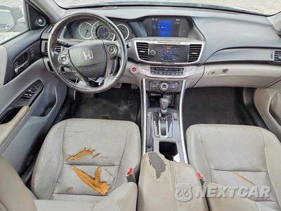 Zdjęcie 8 z 12 samochodu: 2013 HONDA ACCORD EXL VIN:1HGCR2F81DA182109 - miniatura