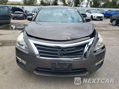 Piąte zdjęcie samochodu w środku: 2015 NISSAN ALTIMA 2.5 SL VIN:1N4AL3AP3FC439800 - miniatura