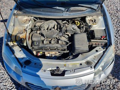 Zdjęcie 11 z 12 samochodu: 2005 CHRYSLER SEBRING VIN:1C3EL45R95N588734 - miniatura