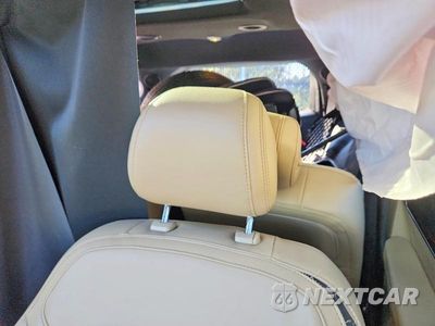 Zdjęcie 10 z 13 samochodu: 2017 FORD EXPLORER LIMITED VIN:1FM5K8F84HGE41429 - miniatura