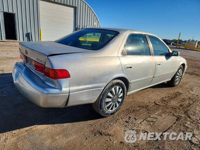 Trzecie zdjęcie samochodu z tyłu: 2000 TOYOTA CAMRY LE V6 VIN:JT2BF22K8Y0240807 - miniatura