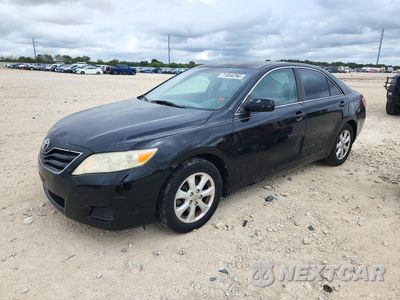 2011 TOYOTA CAMRY LE 4T4BF3EK2BR142737 - główne zdjęcie licytacji z USA - miniatura