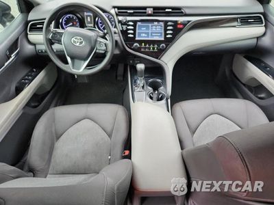 Zdjęcie 8 z 12 samochodu: 2019 TOYOTA CAMRY LE VIN:4T1B11HK0KU734288 - miniatura