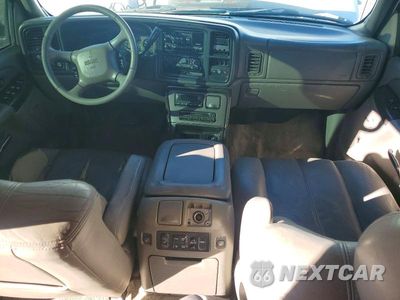 Zdjęcie 8 z 13 samochodu: 2002 GMC DENALI XL K1500 VIN:1GKFK66U92J102304 - miniatura