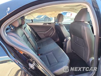 Zdjęcie 10 z 13 samochodu: 2018 VOLKSWAGEN JETTA SEL VIN:3VWL17AJ3JM221503 - miniatura