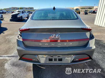 Zdjęcie 6 z 12 samochodu: 2021 HYUNDAI SONATA SE VIN:5NPEG4JA2MH127647 - miniatura