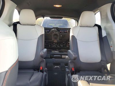 Zdjęcie 10 z 13 samochodu: 2021 TOYOTA SIENNA XSE VIN:5TDDSKFC0MS001175 - miniatura