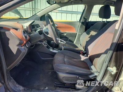 Zdjęcie 7 z 12 samochodu: 2016 CHEVROLET SONIC LT VIN:1G1JC5SH7G4181069 - miniatura