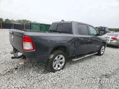 Trzecie zdjęcie samochodu z tyłu: 2020 RAM 1500 BIG HORN/LONE STAR VIN:1C6RREFT5LN361413 - miniatura