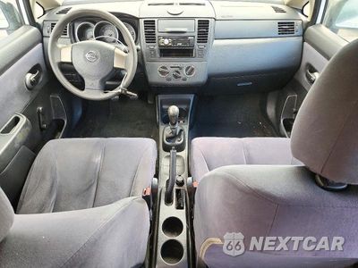 Zdjęcie 8 z 13 samochodu: 2009 NISSAN VERSA 1.6 BASE VIN:3N1CC11E39L479666 - miniatura