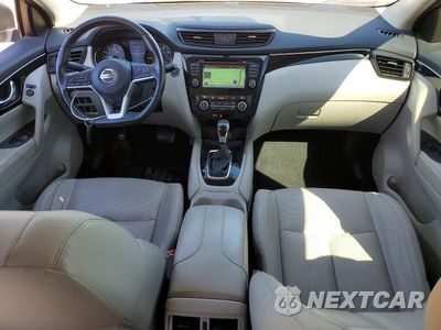 Zdjęcie 8 z 14 samochodu: 2018 NISSAN ROGUE SPORT S VIN:JN1BJ1CP5JW104506 - miniatura