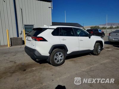 Trzecie zdjęcie samochodu z tyłu: 2020 TOYOTA RAV4 LE VIN:2T3H1RFV0LC047618 - miniatura