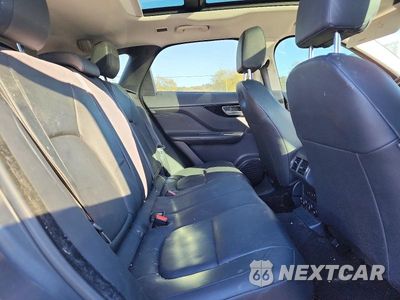 Zdjęcie 10 z 12 samochodu: 2018 JAGUAR F-PACE PREMIUM VIN:SADCJ2FN3JA241866 - miniatura